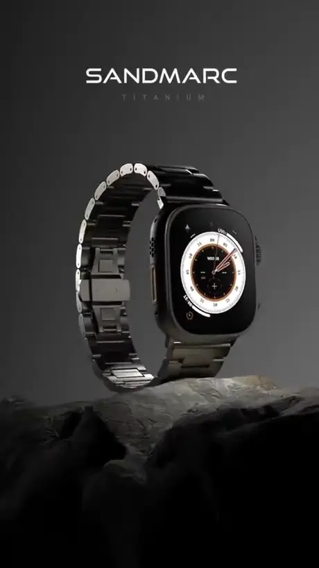 Watch CGI Advertisement — detail shot